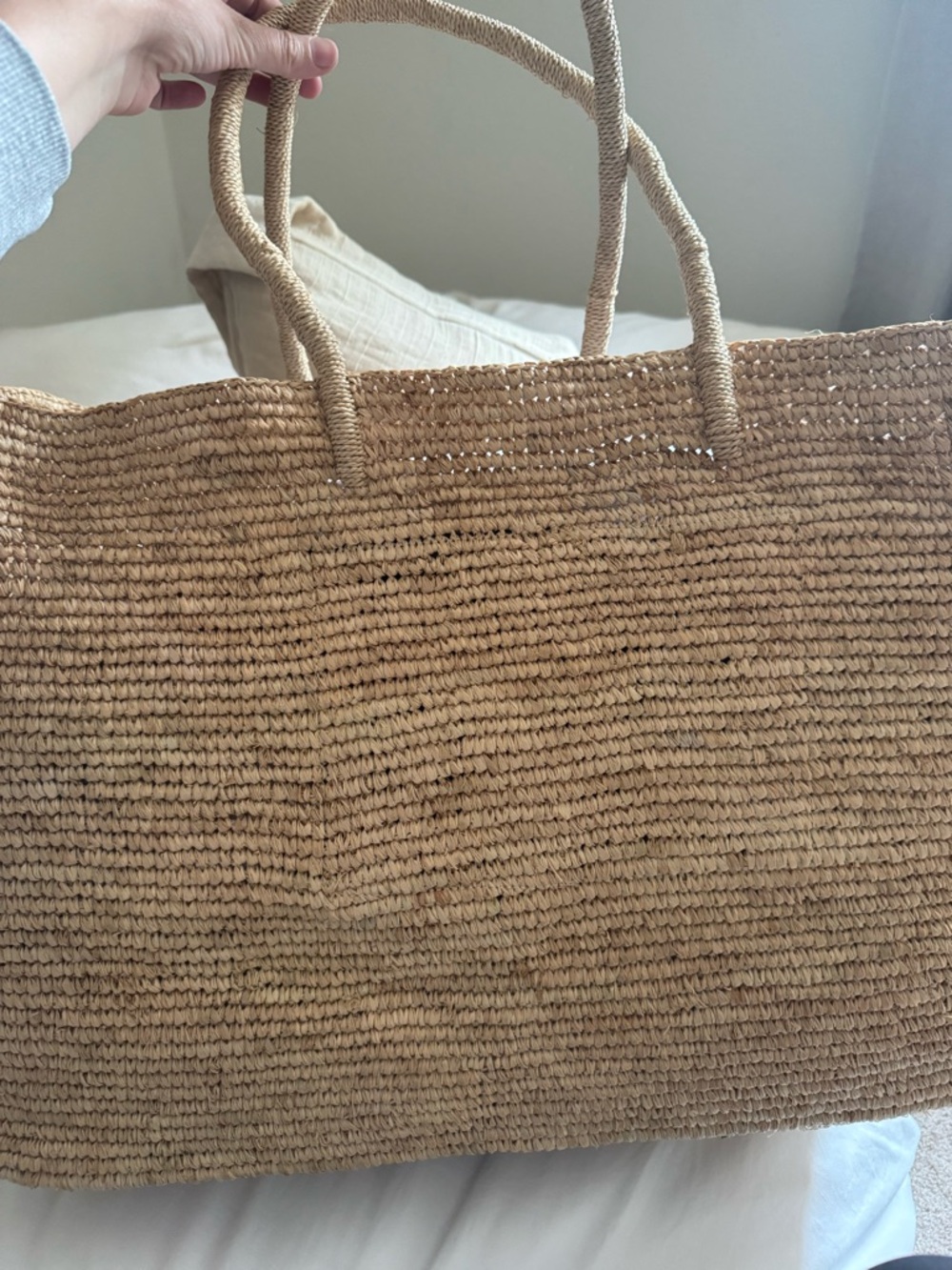 COS Natural Raffia Oversized Tote Bag - Picture 5 of 6